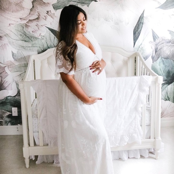 𝅺PinkBlush lace overlay maxi dress NWT - Picture 11 of 12